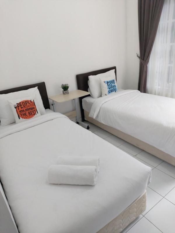 Tamadara Guesthouse Jogja Maguwo المظهر الخارجي الصورة